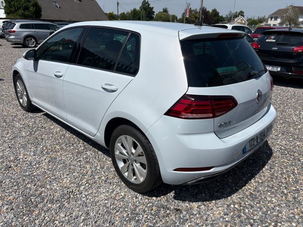 Volkswagen Golf 1.2 tsi Automatic 392363071