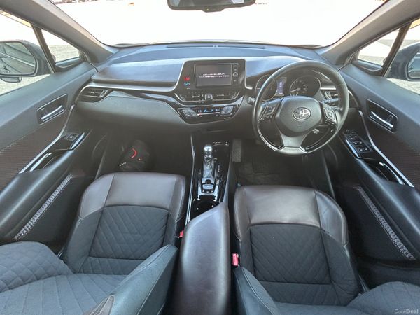 2017 Toyota C-HR G Package 392370371