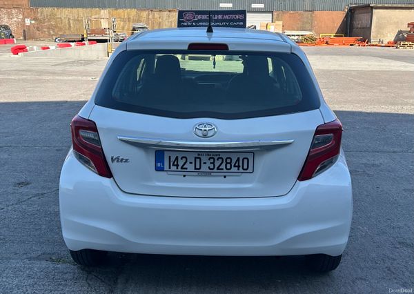 2014 Toyota Vitz / Yaris 392371061