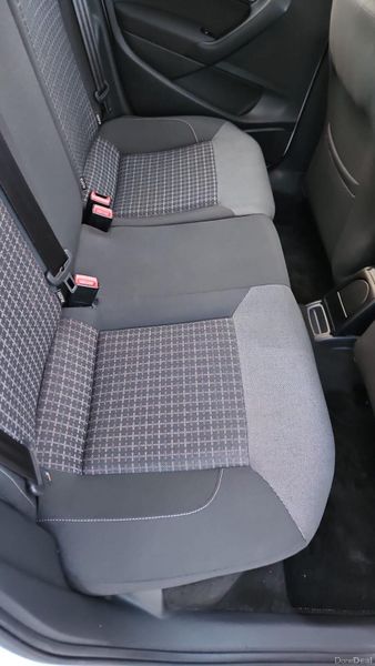 Volkswagen Polo 2016 Automatic loew milage 392375741