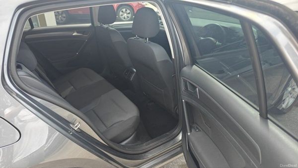 Volkswagen Golf 1.6 TDI 5DR 115HP Trendline DSG 392303255