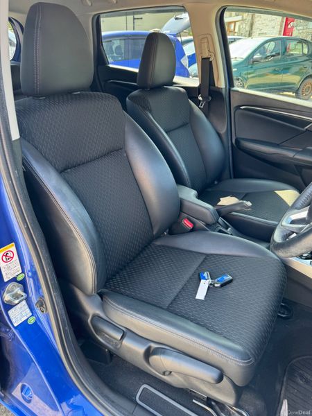 Honda Fit 1.5 Hybrid Auto 52000KM ONLY 2014 2 keys 392322503