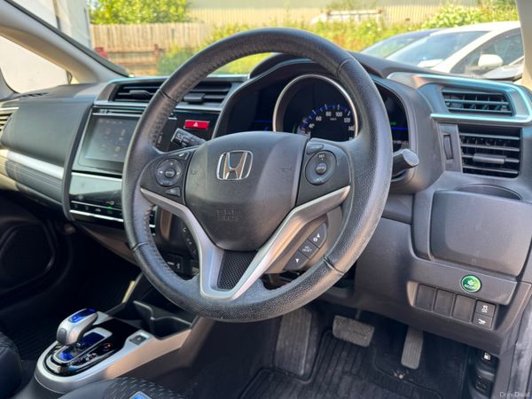 Honda Fit 1.5 Hybrid Auto 52000KM ONLY 2014 2 keys 392322511