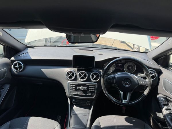MERCEDES BENZ A-180 AMG 2013 50000 KM ONLY 392323873