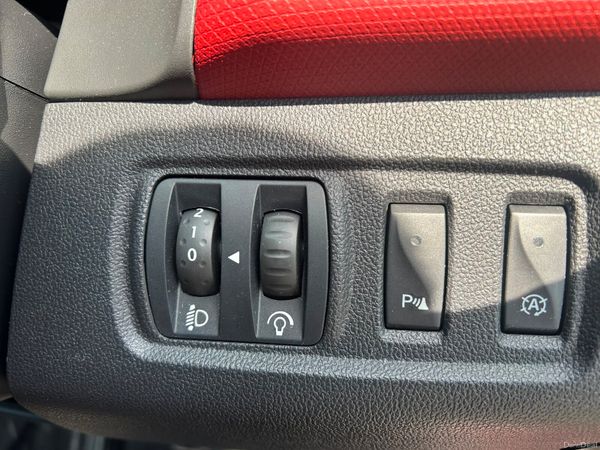 RENAULT CLIO 2018 1.2 PETROL AUTO HIGH SPEC 392325451