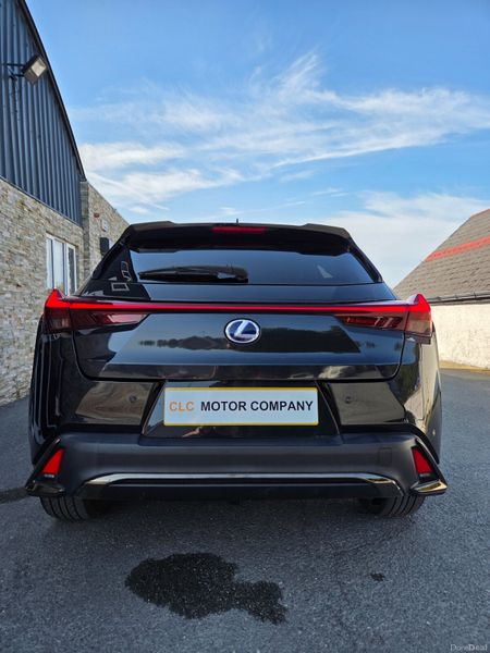Lexus UX 2023 // LOW LOW MILEAGE 392326393