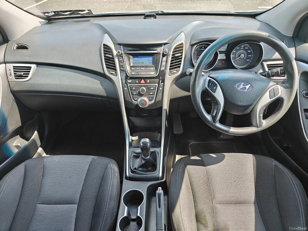 151 Hyundai i30 1.4 Petrol 392440101