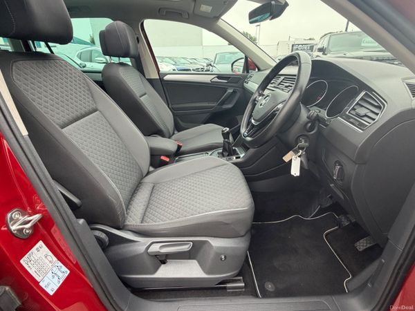 182 VOLKSWAGEN TIGUAN 2.0TDI HIGHLINE - HIGH SPEC 392461091