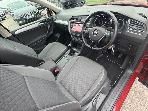 182 VOLKSWAGEN TIGUAN 2.0TDI HIGHLINE - HIGH SPEC 392461101
