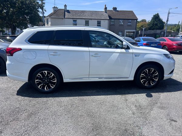 2016 MITSUBISHI OUTLANDER HYBRID TOP SPEC 392495013