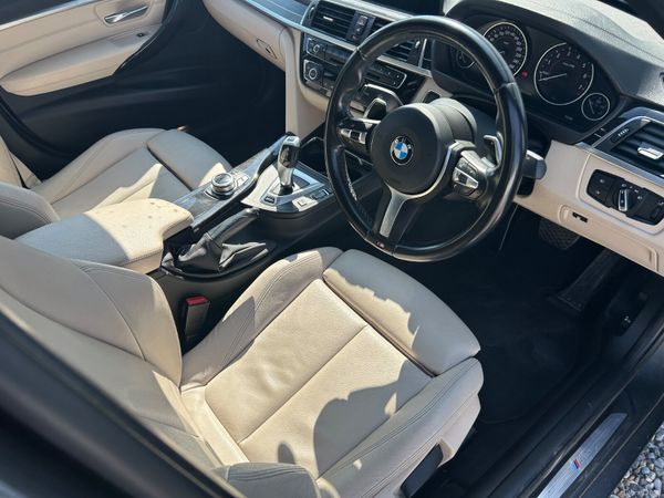 BMW 3-Series 2018 392401515