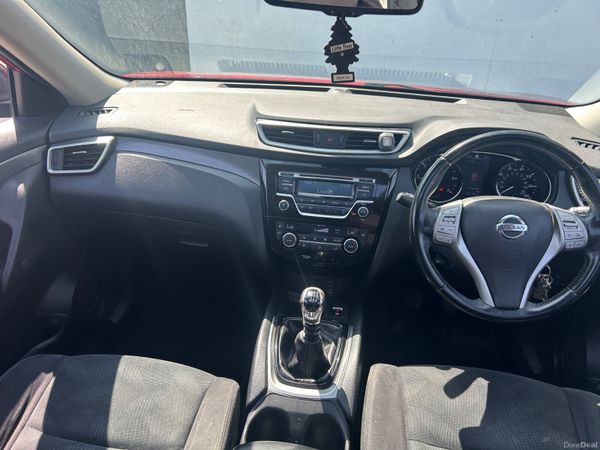 Nissan X-Trail 2015 392401605