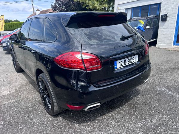 2012 PORSCHE CAYENNE 3.0d AUTO HIGH SPEC 392435191