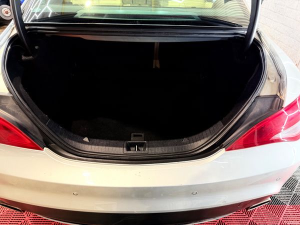 152 Mercedes-Benz CLA 1.6 Petrol Manual 392436583