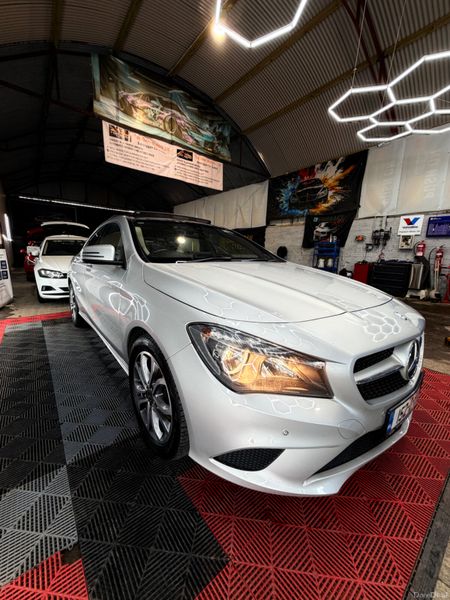 152 Mercedes-Benz CLA 1.6 Petrol Manual 392436595