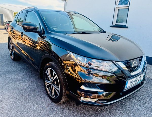2018 Nissan Qashqai 1.2 L Petrol IMMACULATE 392552747