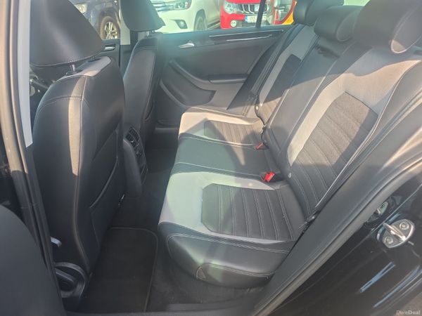 Volkswagen Jetta 1.4 TSi 392563583