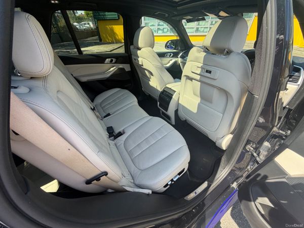 BMW X5 30D MSPORT XDRIVE Mega Spec 7 seats 392573295