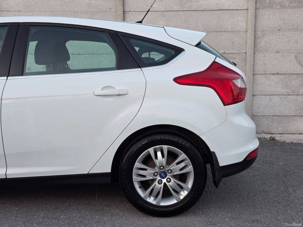 Ford Focus 1.6 115PS S/S Titanium-X 392578223