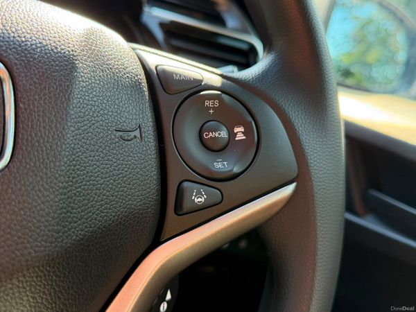 181 Honda Grace 1.5 hybrid 392501575