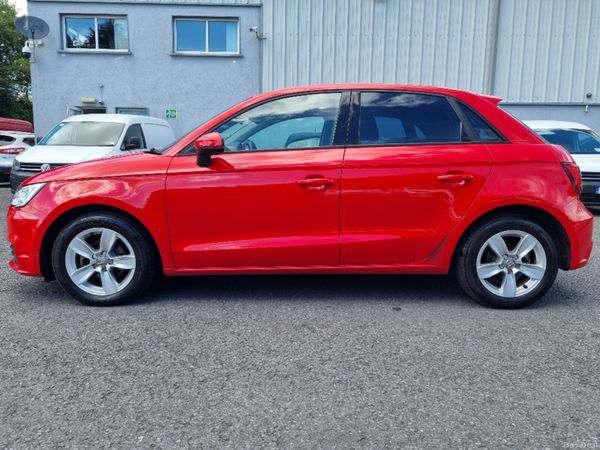 Audi A1 Jap import 392502225