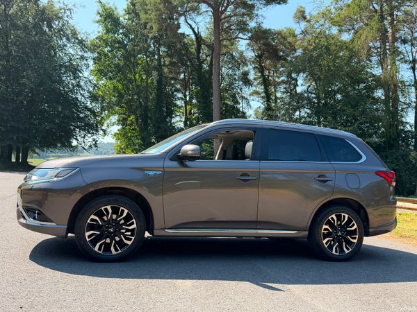 161 Mitsubishi Outlander  PHEV 2.0L 4WD  Hybrid 392509755