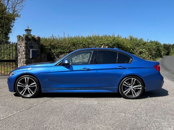 BMW 3-Series 330e M Sport 392511943