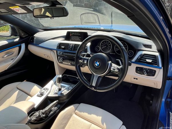 BMW 3-Series 330e M Sport 392511975
