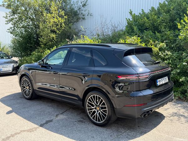 Porsche Cayenne 3.0 V6 Petrol Turbo 392512337