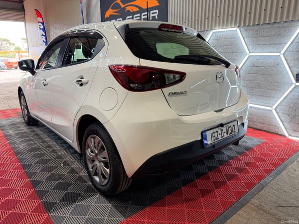 162 Mazda Demio 1.3 Petrol Automatic 392512693
