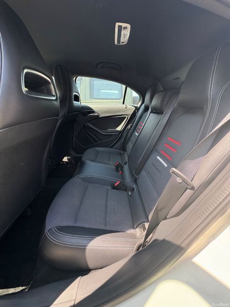 Mercedes A180 1.6 Automatic 2018 Low KM 392513251