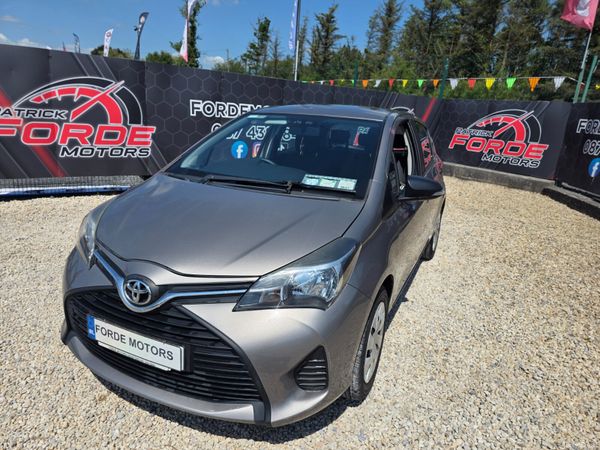 Toyota Yaris 2015 392526047