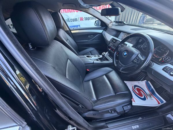 BMW 5-Series 2011 392662395