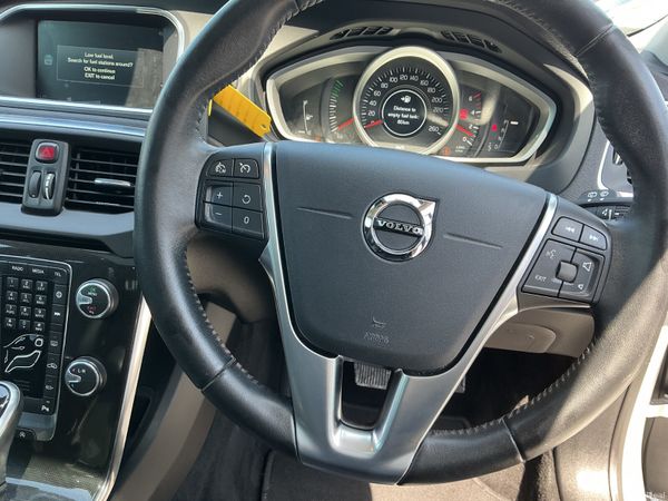 2017 VOLVO V40 AUTOMATIC 2.0 DIESEL SUNROOF 392663039