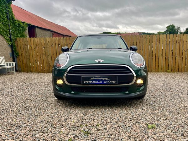 Mini Cooper 2018 392663663