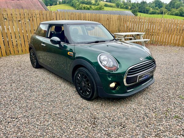 Mini Cooper 2018 392663705