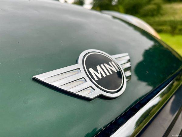 Mini Cooper 2018 392663733
