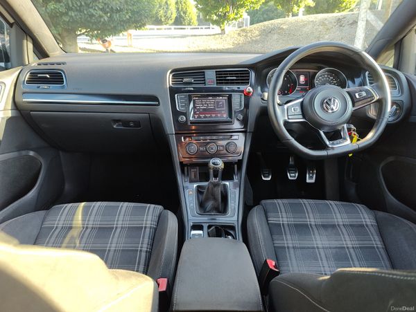 Volkswagen Golf 2014 GTD 392683513