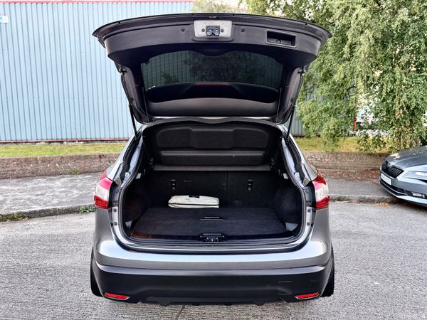 🔴 Nissan Qashqai Pan Roof SV High Spec 392687317