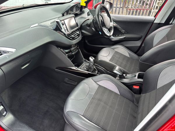 Peugeot 2008 1.2 Petrol NCT LOW KMS panoramic roof 392688041