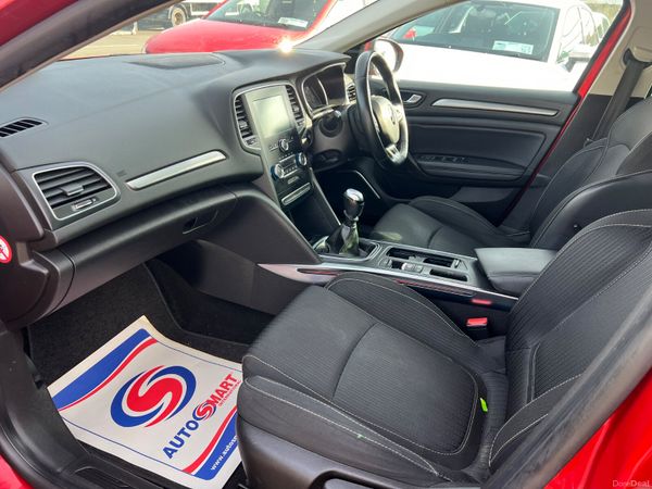 Renault Megane 2019 NCT 05/27 392696241