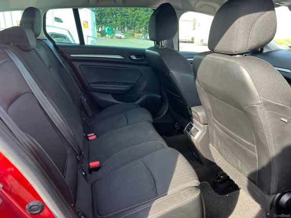 Renault Megane 2019 NCT 05/27 392696201