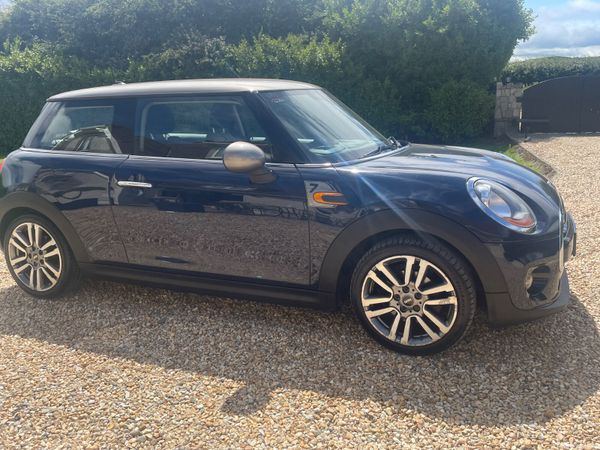Mini Cooper 2018 Seven Edition 392602069