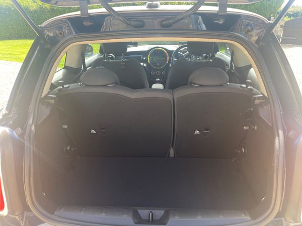 Mini Cooper 2018 Seven Edition 392602093