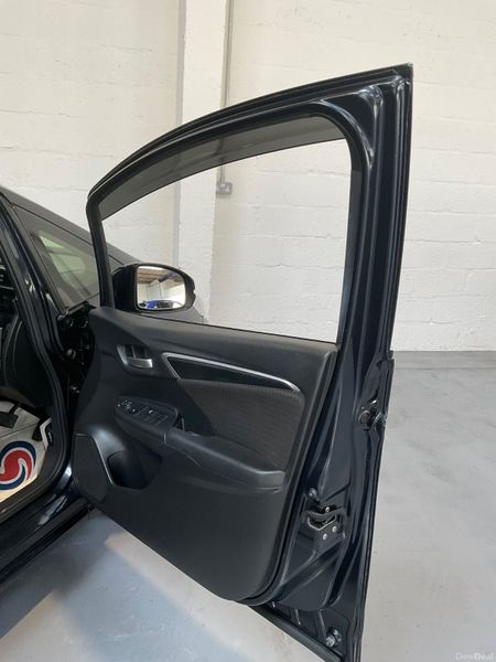 Honda Fit 2019 392614235