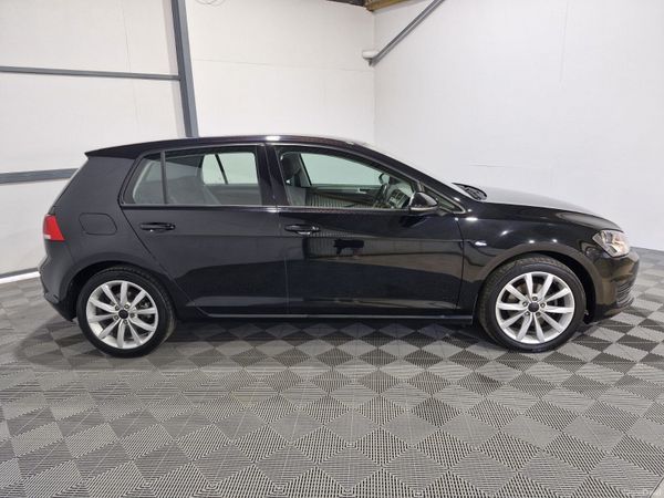 2016 Volkswagen Golf 1.4 TSi Auto 86,800 KM 392618897