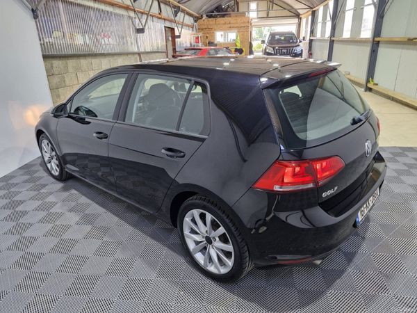 2016 Volkswagen Golf 1.4 TSi Auto 86,800 KM 392618913