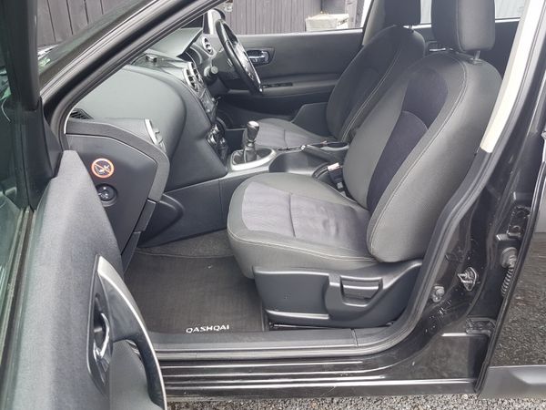 131 QASHQAI .. NCT 11/27.. GLASS ROOF .. LOW KMS 392622571