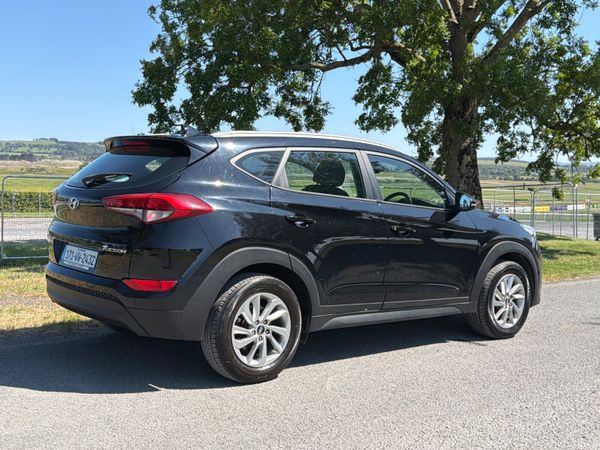 Hyundai Tucson 2017 392624351