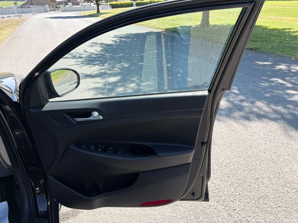 Hyundai Tucson 2017 392624443